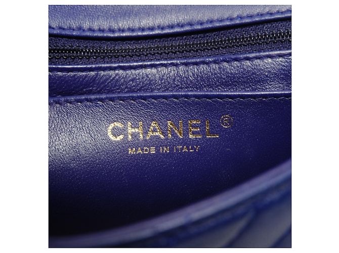 Borsa a tracolla Chanel in agnello Chevron Blu - vista 11