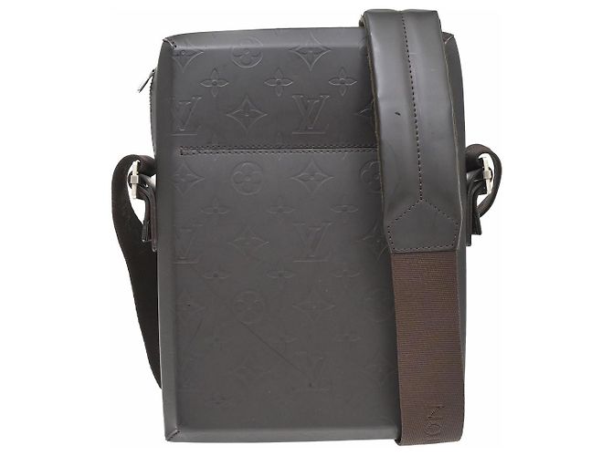Louis Vuitton Bobby Monogram Glace Leather Marrone - vista 2