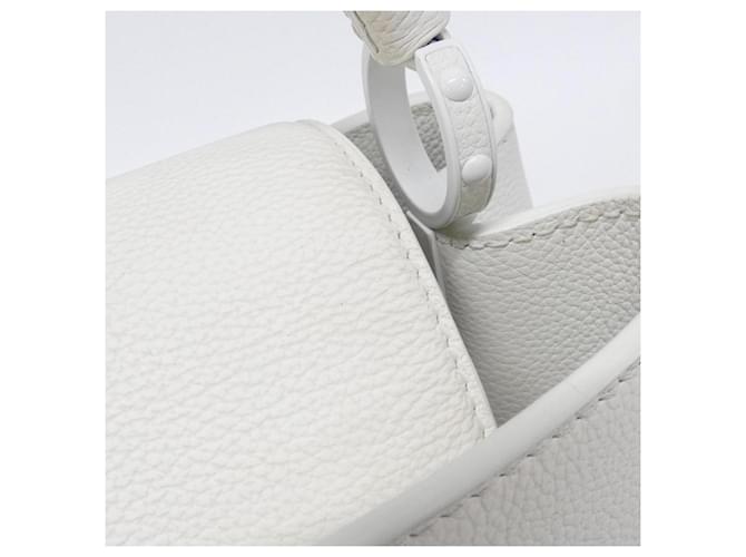 Borsa Louis Vuitton Capucines BB Bianco - vista 5