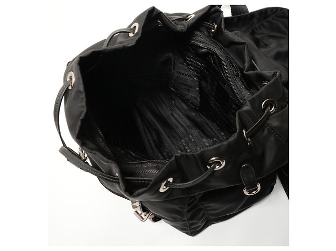 Zaino Prada in nylon e pelle borchiata Nero - vista 11