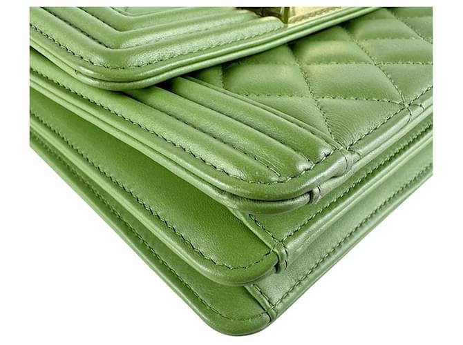 Borsa Chanel Boy a Spalla Verde - vista 8