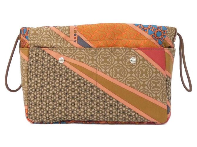 Hermès Hermes CARRE EN CRAVATE Fourbi Handbag Pouch Rosso - vista 2