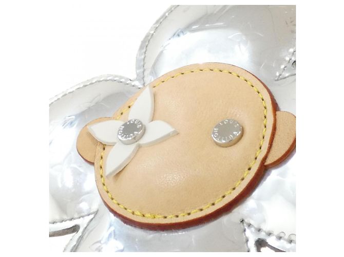 Portachiavi Louis Vuitton Vivienne Head Monogram Argento - vista 4