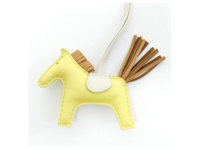 Hermès Hermes Rodeo Accessory Bag Charm PM 064929CA D'oro - vista 2