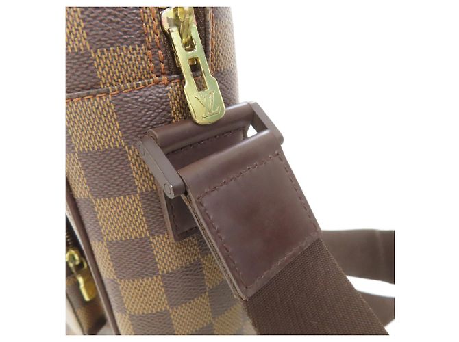 Sac à l'épaule Louis Vuitton N41441 Olaf MM Damier ebène - vue 16