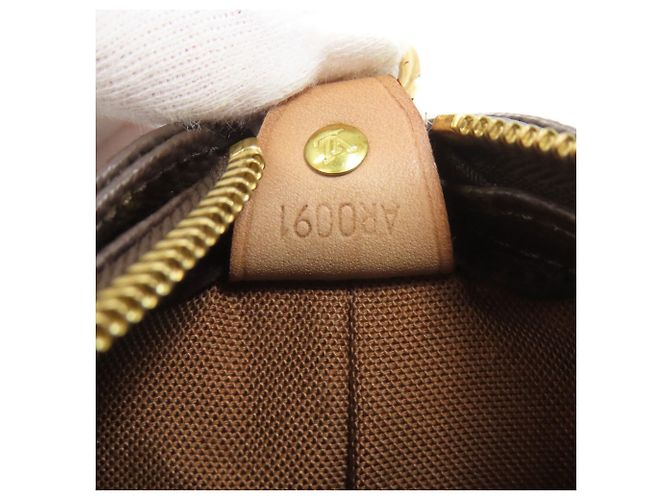 Borsa Cabas Mezzo Louis Vuitton Monogramma - vista 7