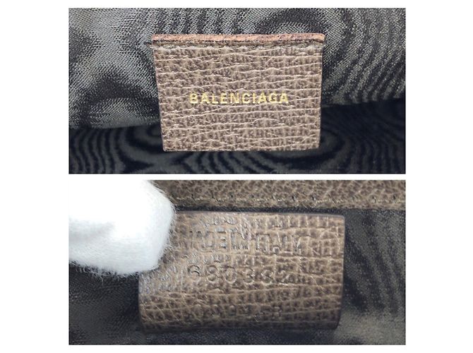 Clutch in PVC Balenciaga The Hacker Project Marrone Beige - vista 4