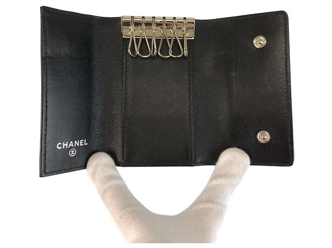 Portachiavi in pelle Chanel Coco Mark Nero - vista 4