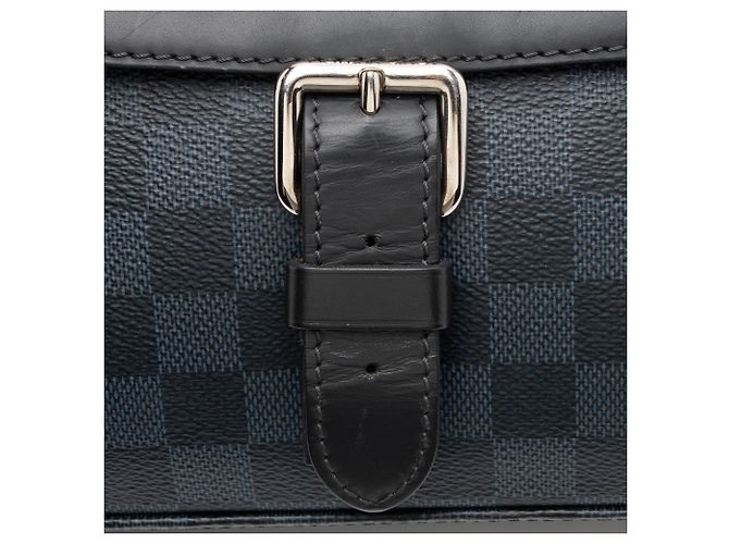 Louis Vuitton Damier Cobalt Newport PM Messenger Nero - vista 10