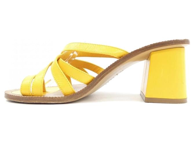 Timeless Sandali Chanel Giallo - vista 2