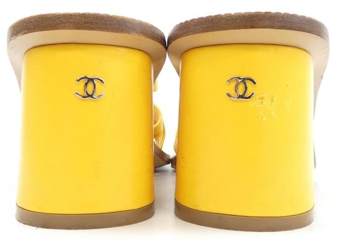 Timeless Sandali Chanel Giallo - vista 5