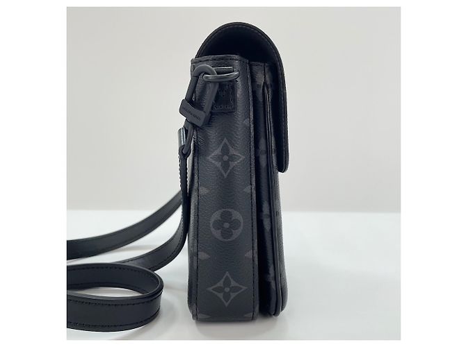 Borsa a tracolla Louis Vuitton S-Lock Vertical Wearable Wallet Nero - vista 6