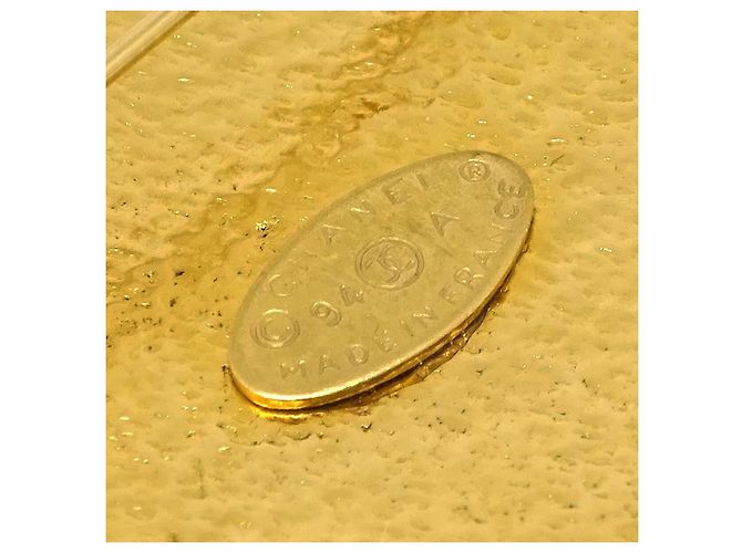 Chanel Vintage Round CC Sun Metal D'oro - vista 4