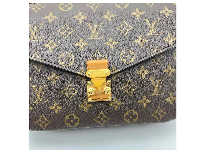 Metis Louis Vuitton Pochette Métis Monogram Marrone Monogramma - vista 3