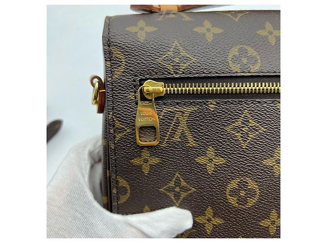 Metis Louis Vuitton Pochette Métis Monogram Marrone Monogramma - vista 6
