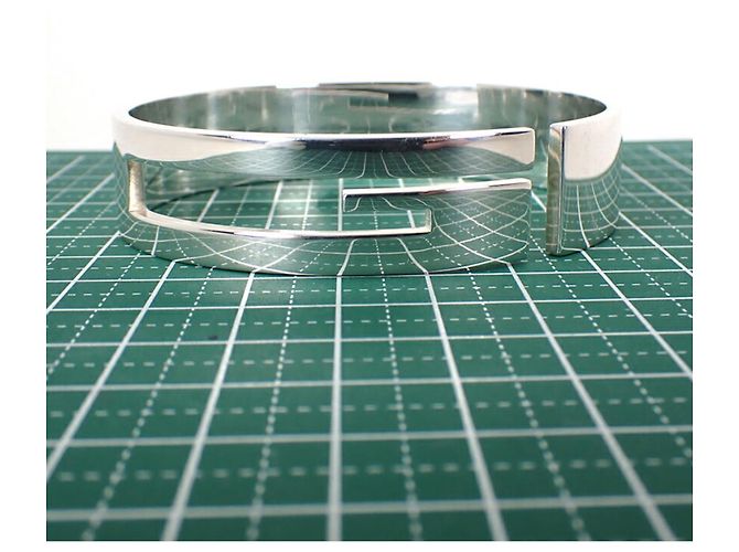 Bracciale rigido Gucci 925 con logo G - vista 8
