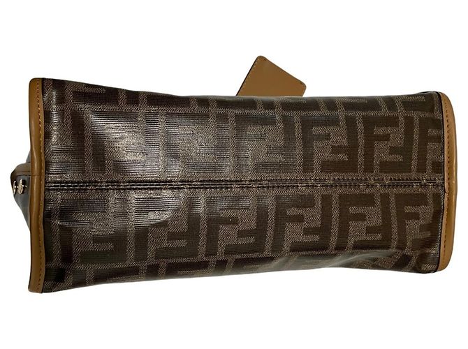 Copertura per borsa FENDI Peekaboo Defender Marrone - vista 4