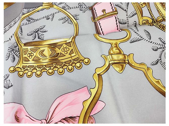 Hermès Hermes Carré 90 Seta multicolore 90 x 90 Marrone - vista 7