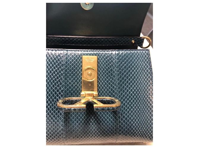 Valentino Garavani Handtasche aus blauer Pythonhaut - Ansicht 18