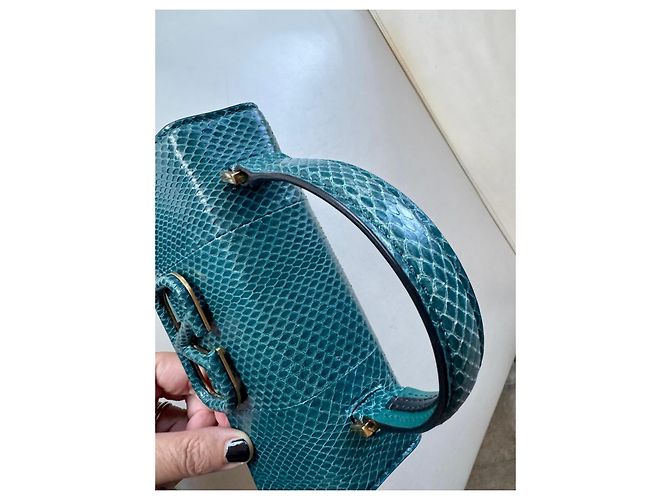 Valentino Garavani Handtasche aus blauer Pythonhaut - Ansicht 8