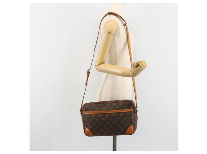 LOUIS VUITTON Borsa a Spalla Monogram Trocadero 30 M51272 LV Auth 188520 Monogramma - vista 23