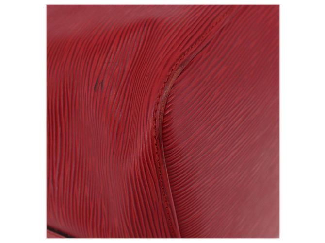 Borsa a Spalla LOUIS VUITTON Epi Petit Noe Rosso M44107 LV Auth 188820 - vista 9