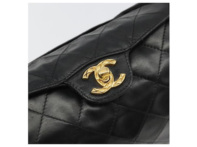 CHANEL Matelasse Chain Shoulder Bag Leather Black Gold CC Auth 188720 Nero D'oro - vista 18