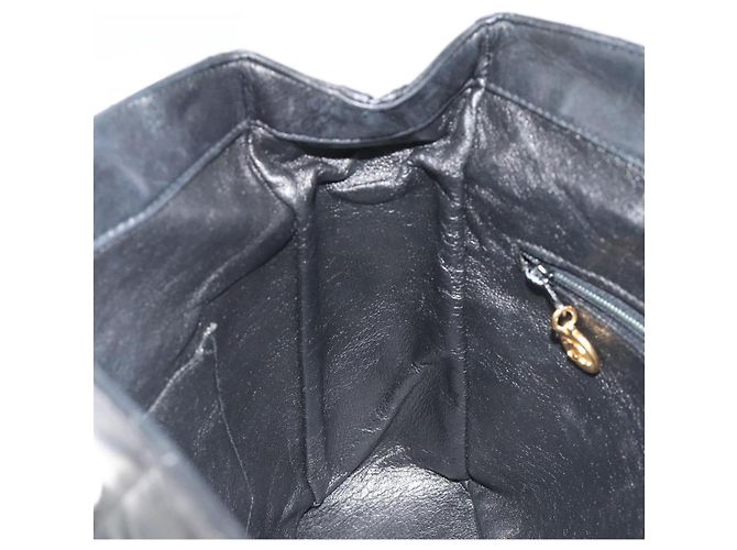 CHANEL Matelasse Chain Shoulder Bag Leather Black Gold CC Auth 188720 Nero D'oro - vista 21