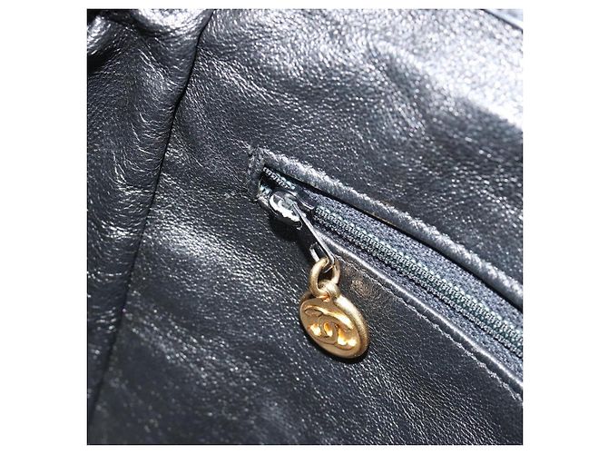 CHANEL Matelasse Chain Shoulder Bag Leather Black Gold CC Auth 188720 Nero D'oro - vista 22