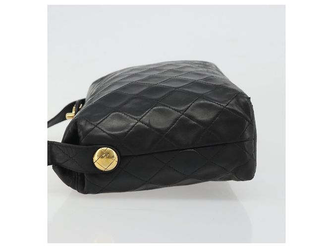 CHANEL Matelasse Chain Shoulder Bag Leather Black Gold CC Auth 188720 Nero D'oro - vista 4