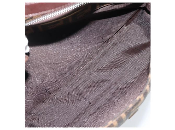 FENDI Zucca Canvas Mamma Baguette Shoulder Bag Black Brown Auth 188964V Marrone Nero - vista 25