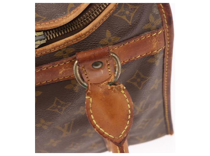 LOUIS VUITTON Monogram Sac Chasseur 30 Boston Bag LV Auth 188014 Monogramma - vista 10