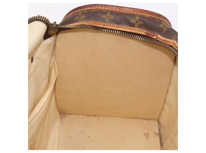 LOUIS VUITTON Monogram Sac Chasseur 30 Boston Bag LV Auth 188014 Monogramma - vista 21