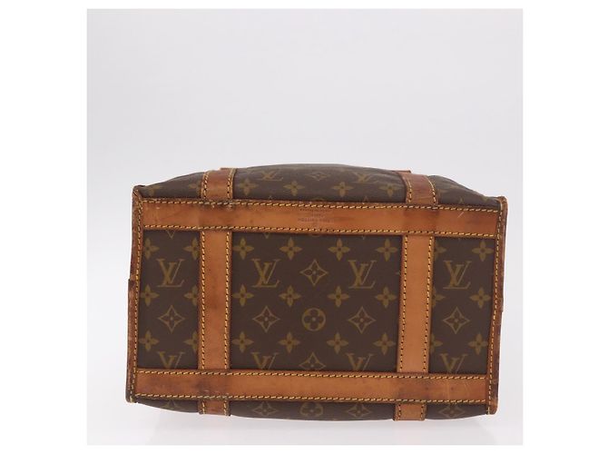 LOUIS VUITTON Monogram Sac Chasseur 30 Boston Bag LV Auth 188014 Monogramma - vista 5