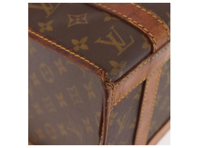 LOUIS VUITTON Monogram Sac Chasseur 30 Boston Bag LV Auth 188014 Monogramma - vista 8