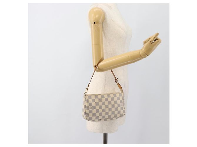 LOUIS VUITTON Damier Azur Pochette Accessoires Pouch N51986 LV Auth 188944 - vista 22