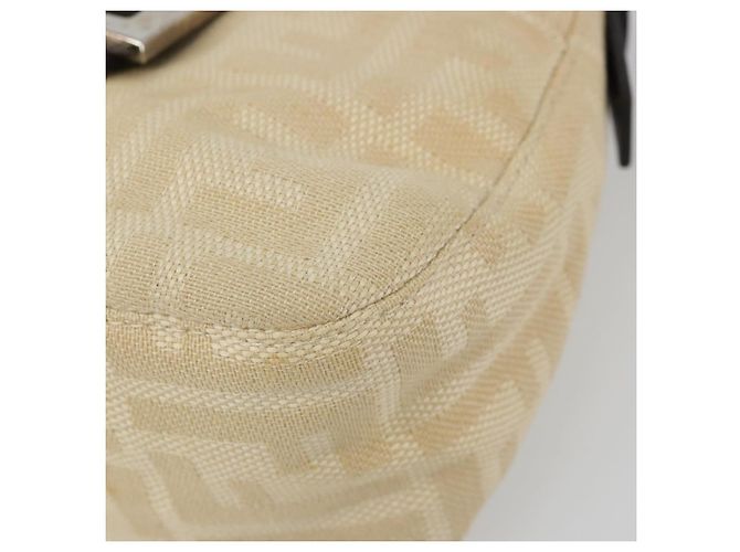 FENDI Zucca Canvas Mamma Baguette Borsa a Spalla Beige Argento Auth 187318A - vista 14