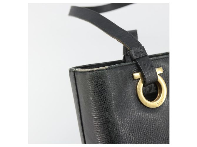 Borsa Tote Salvatore Ferragamo Gancini in pelle nera e oro Auth 187416 Nero D'oro - vista 10