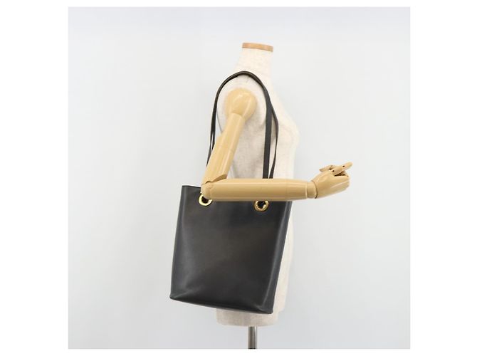 Borsa Tote Salvatore Ferragamo Gancini in pelle nera e oro Auth 187416 Nero D'oro - vista 25