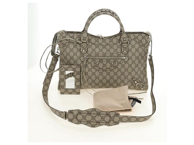 GUCCI GG Supreme Gucci The Hacker Project Balenciaga PVC 681695 Auth yk20509SM Argento Beige - vista 12