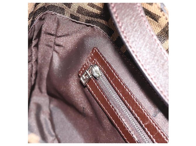 FENDI Zucca Canvas Mamma Baguette Shoulder Bag Black Brown Auth 189068V Marrone Nero - vista 20