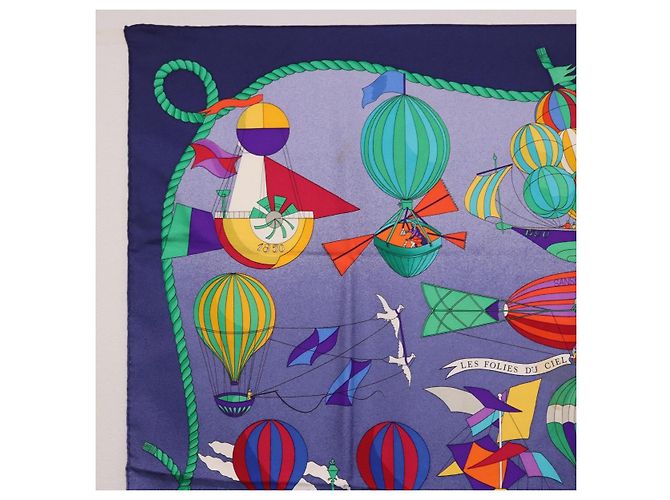 Hermès Sciarpa HERMES Carre90 in seta "LES FOLIES DU CIEL" Blu Autentica 188021 - vista 2
