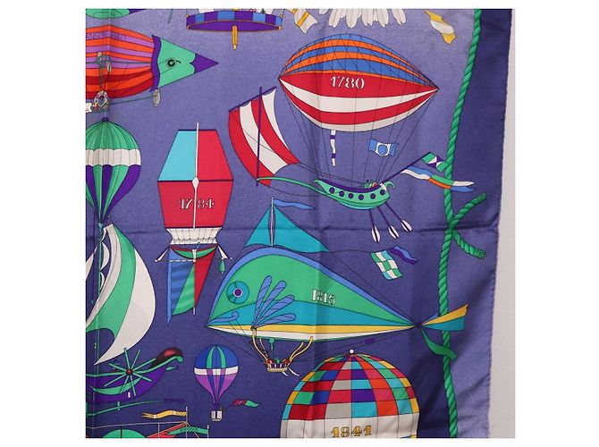 Hermès Sciarpa HERMES Carre90 in seta "LES FOLIES DU CIEL" Blu Autentica 188021 - vista 7