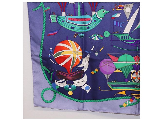 Hermès Sciarpa HERMES Carre90 in seta "LES FOLIES DU CIEL" Blu Autentica 188021 - vista 8