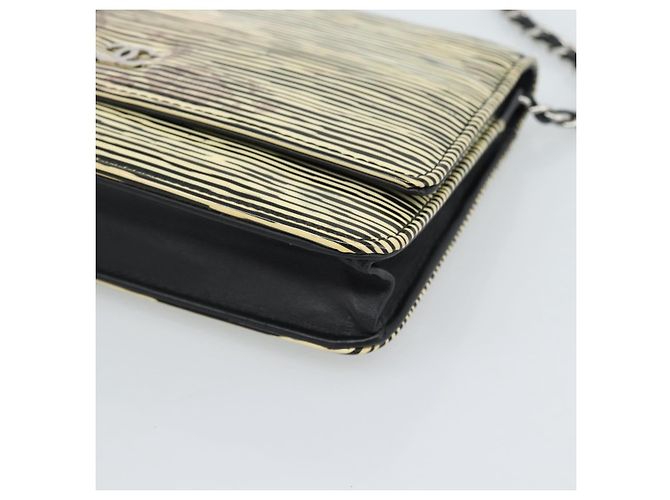 CHANEL COCO Borsa a tracolla con catena Patent White Black CC Auth 189255A Nero Bianco - vista 15