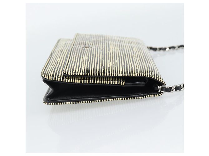 CHANEL COCO Borsa a tracolla con catena Patent White Black CC Auth 189255A Nero Bianco - vista 4
