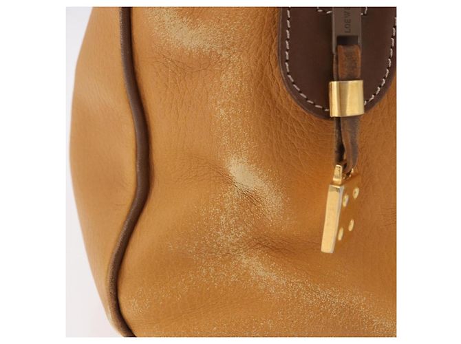 Borsa LOEWE Anagram in Pelle Giallo Oro Auth 188471A D'oro - vista 6