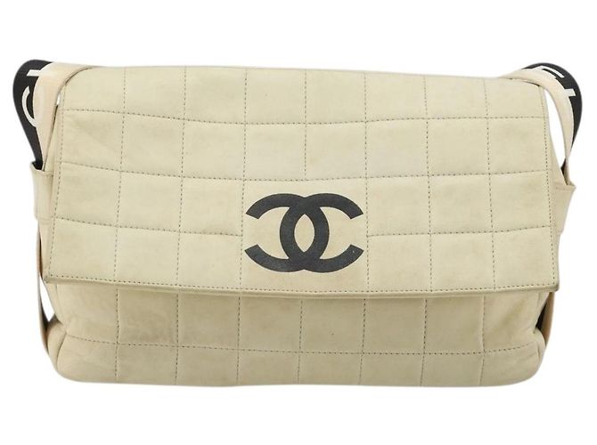 CHANEL Choco Bar Shoulder Bag Lamb Skin White Gold CC Auth yk20586 Bianco D'oro - vista 13