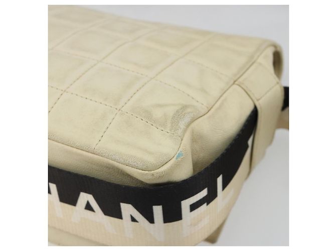 CHANEL Choco Bar Shoulder Bag Lamb Skin White Gold CC Auth yk20586 Bianco D'oro - vista 16