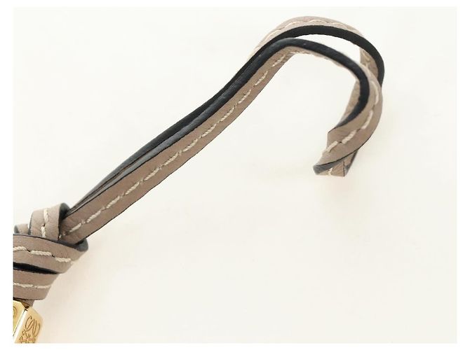 Charm per borsa LOEWE in pelle Grigio Oro Auth 187590M Marrone D'oro - vista 13